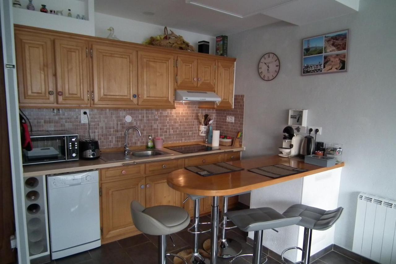 Flat Apartment Сен-Киприен Екстериор снимка
